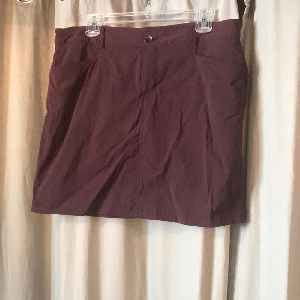 Eddie Bauer skort